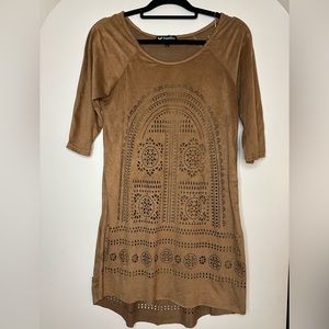 Women’s long sleeve brown dress